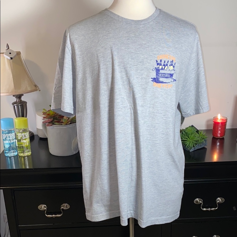 Izod Gray Short Sleeve T-Shirt with Shoreside Brewery Chest Design Size 2XL